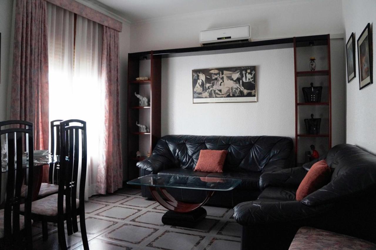 Apartamento Turistico Almagre อัลมาโกร ภายนอก รูปภาพ